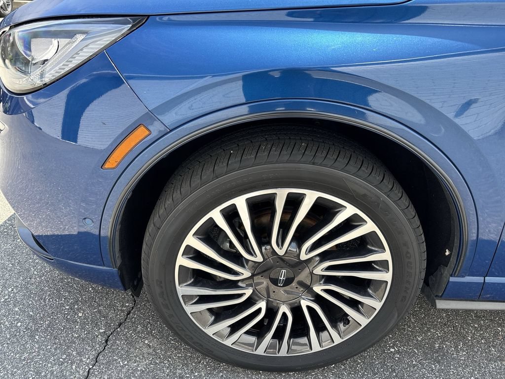 Used 2021 Lincoln Corsair AWD image 19