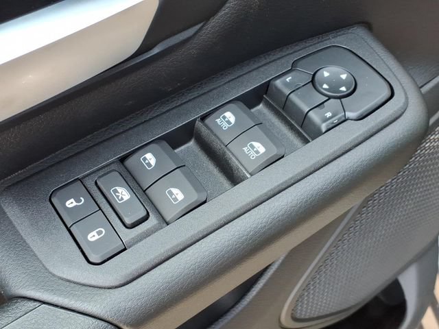 New 2026 RAM 1500 Express AWD/4WD image 17