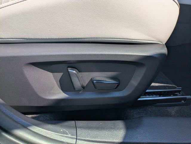 New 2025 Mitsubishi Outlander SEL image 34