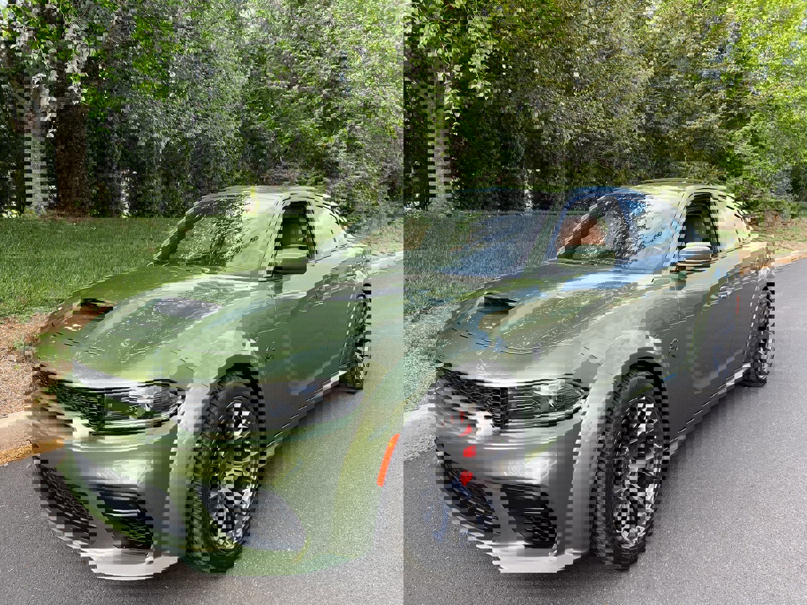 Used 2022 Dodge Charger SRT Hellcat w/ SRT Black Package image 43