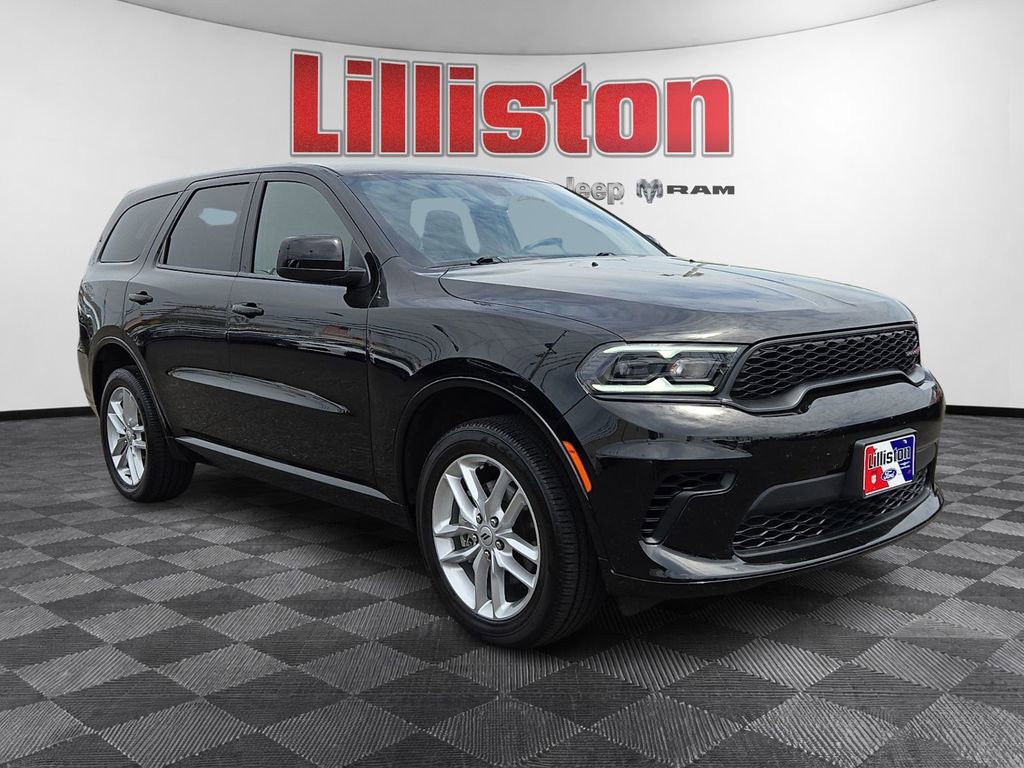 Used 2025 Dodge Durango GT w/ Trailer Tow Group IV image 3