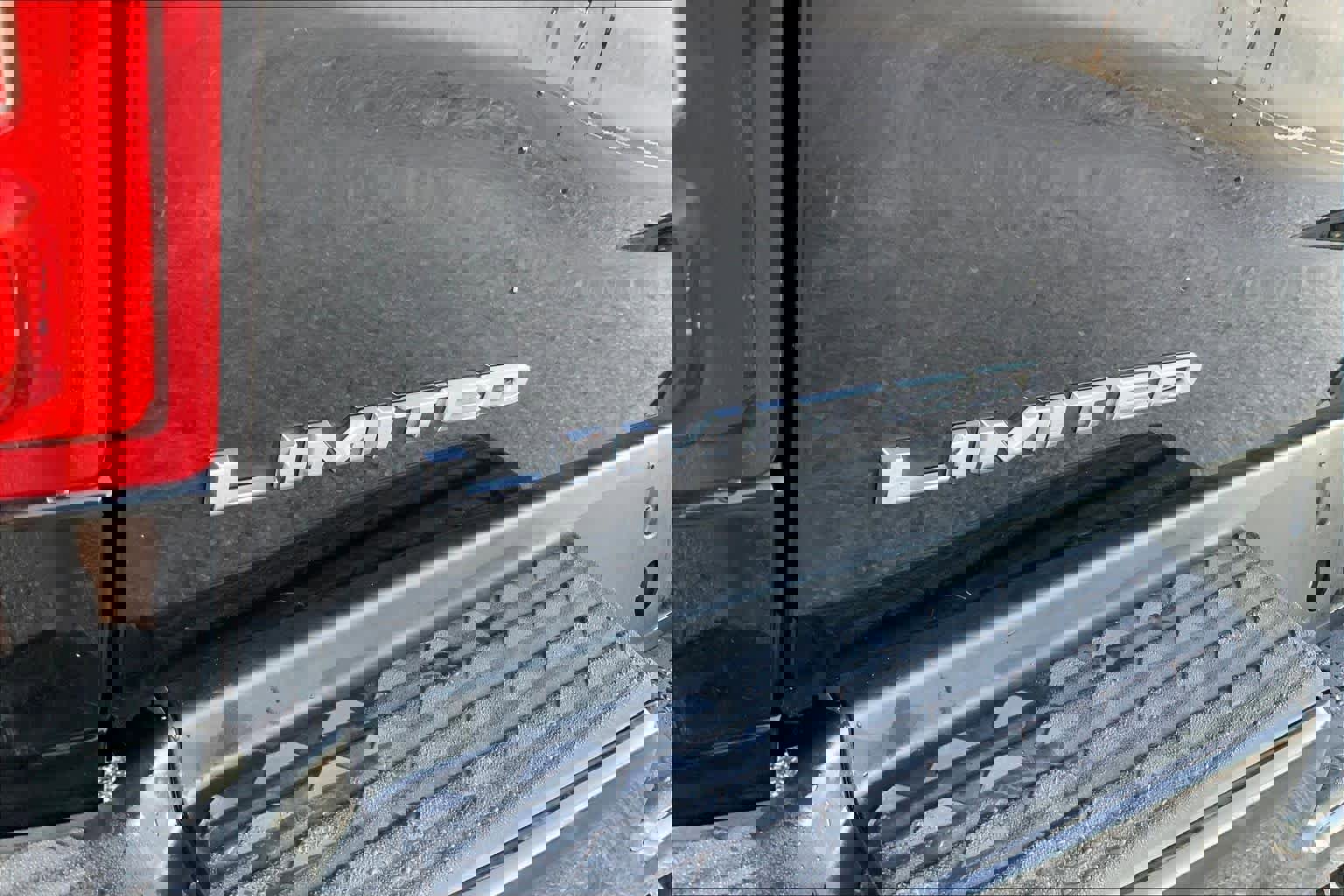 Used 2019 RAM 3500 Limited image 9