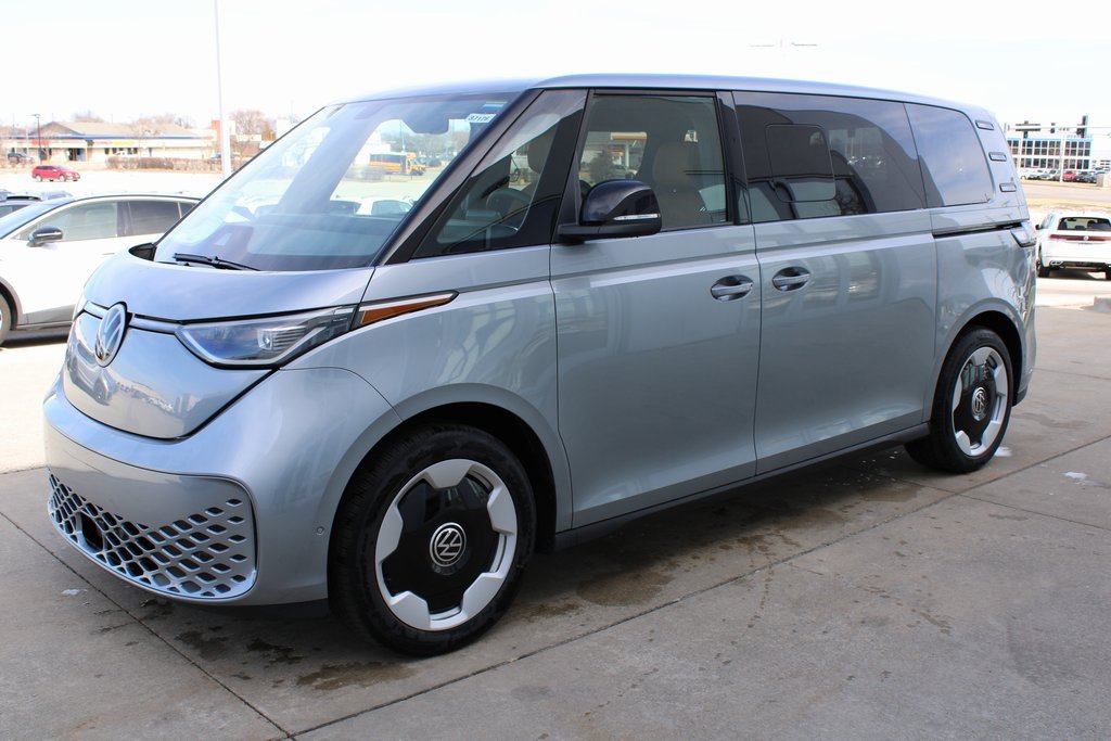 New 2025 Volkswagen ID. Buzz Pro S image 3