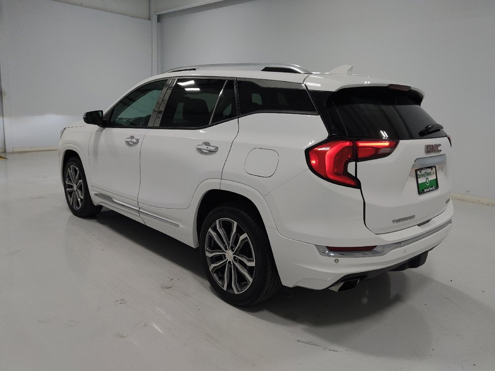 Used 2019 GMC Terrain Denali w/ Advanced Safety Package AWD/4WD image 5