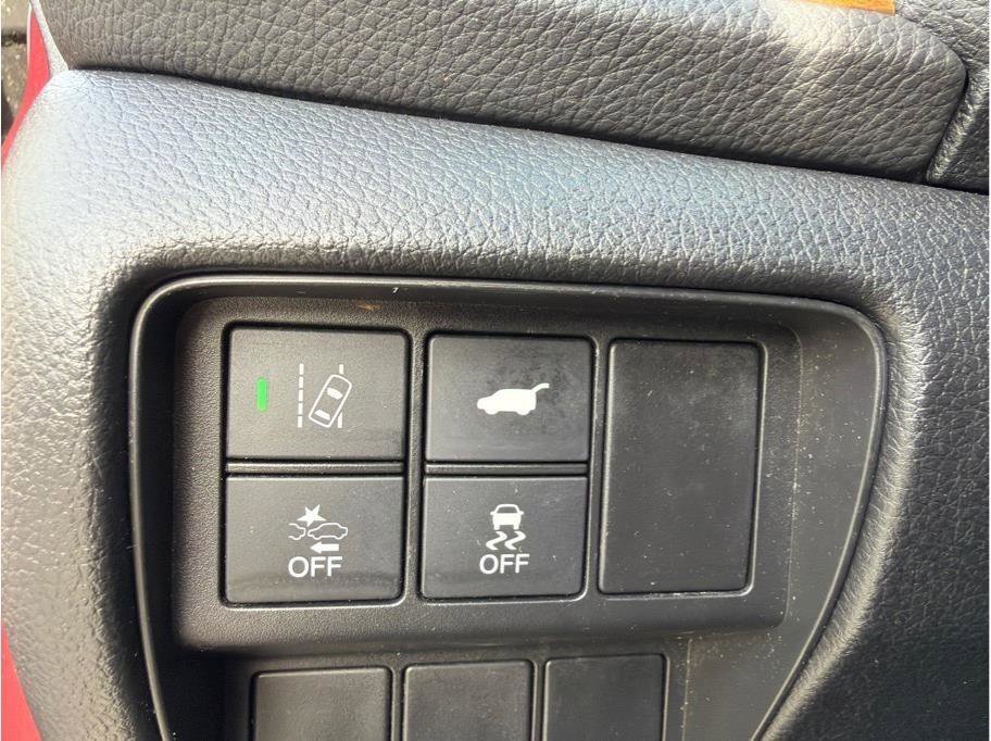 Used 2018 Honda CR-V Touring image 24