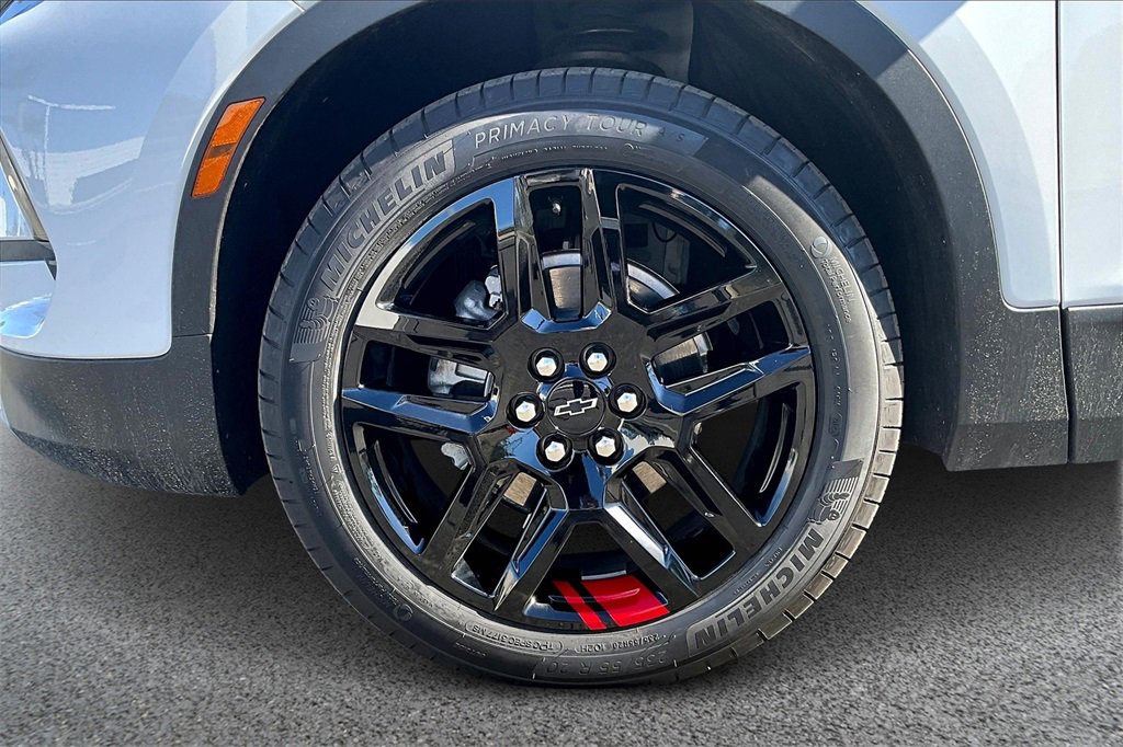 Used 2025 Chevrolet Blazer LT w/ Redline Edition image 29