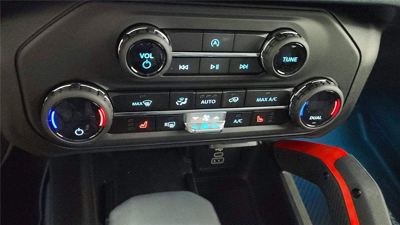 New 2026 Ford Bronco Heritage Edition image 28