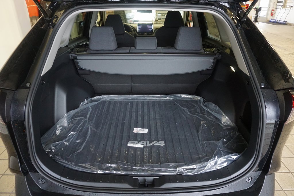 New 2025 Toyota RAV4 LE image 17