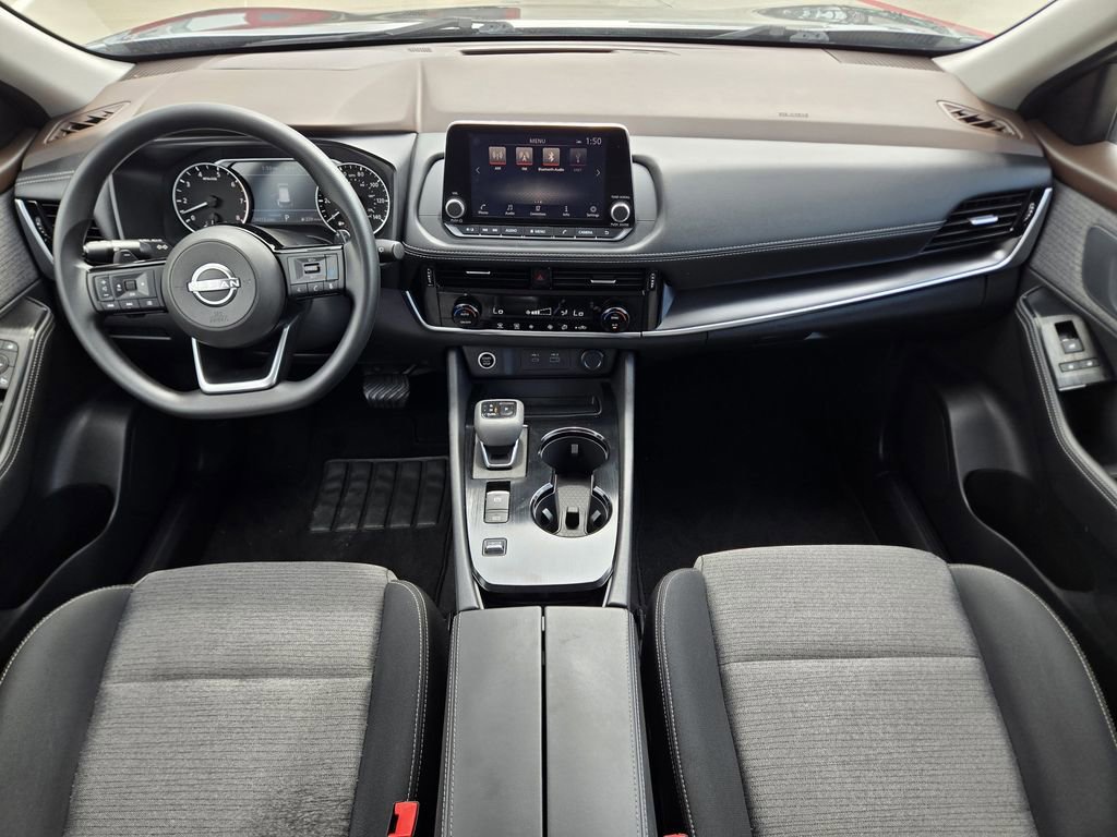 Used 2022 Nissan Rogue SV image 13
