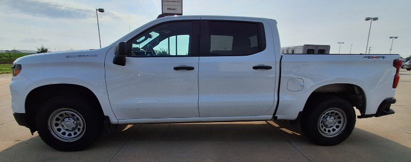 Used 2023 Chevrolet Silverado 1500 W/T w/ Trailering Package AWD/4WD image 5