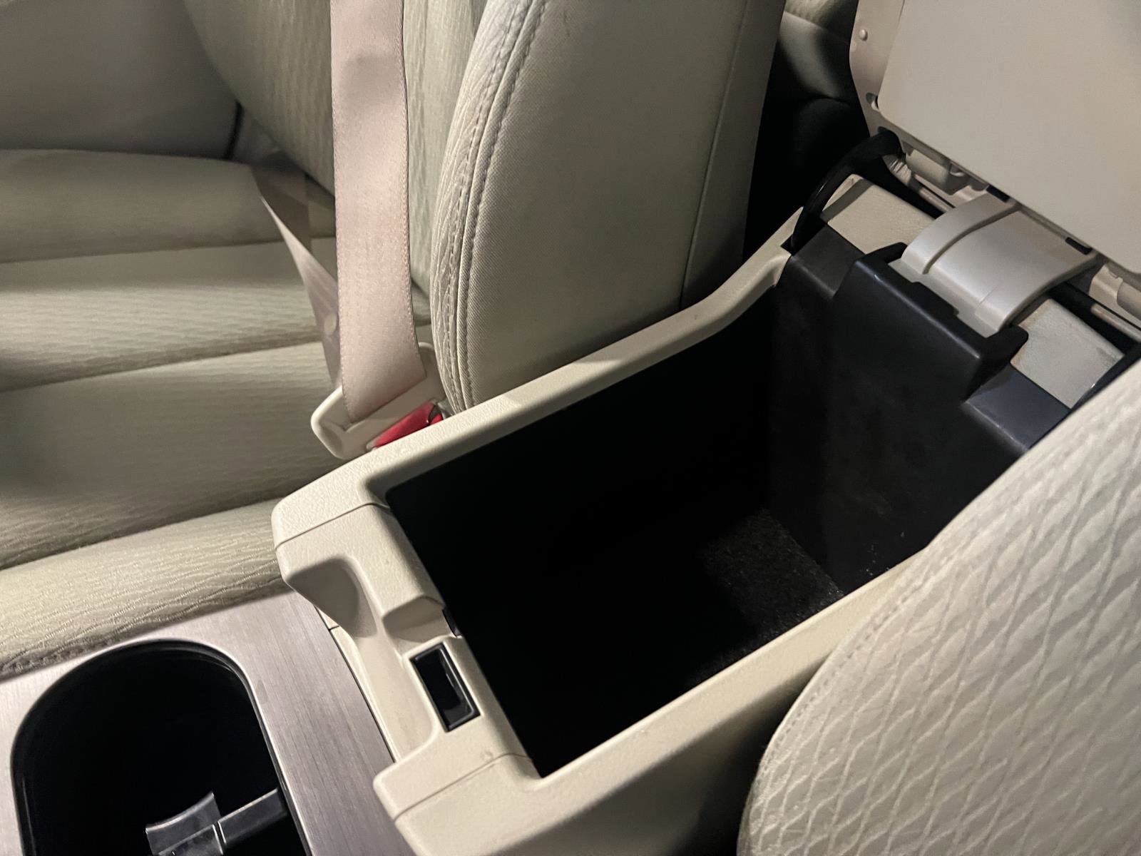 Used 2011 Subaru Outback 2.5i Premium image 21