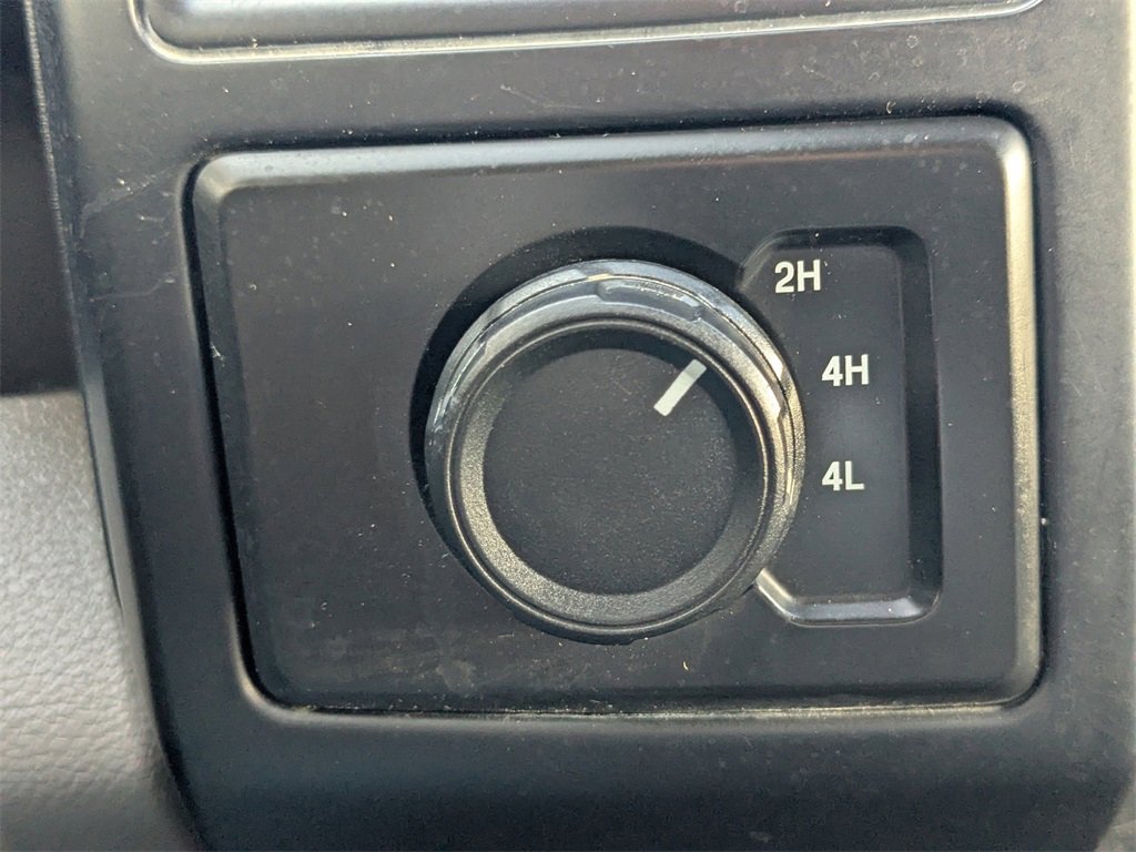 Used 2017 Ford F150 XL w/ Equipment Group 101A Mid image 22