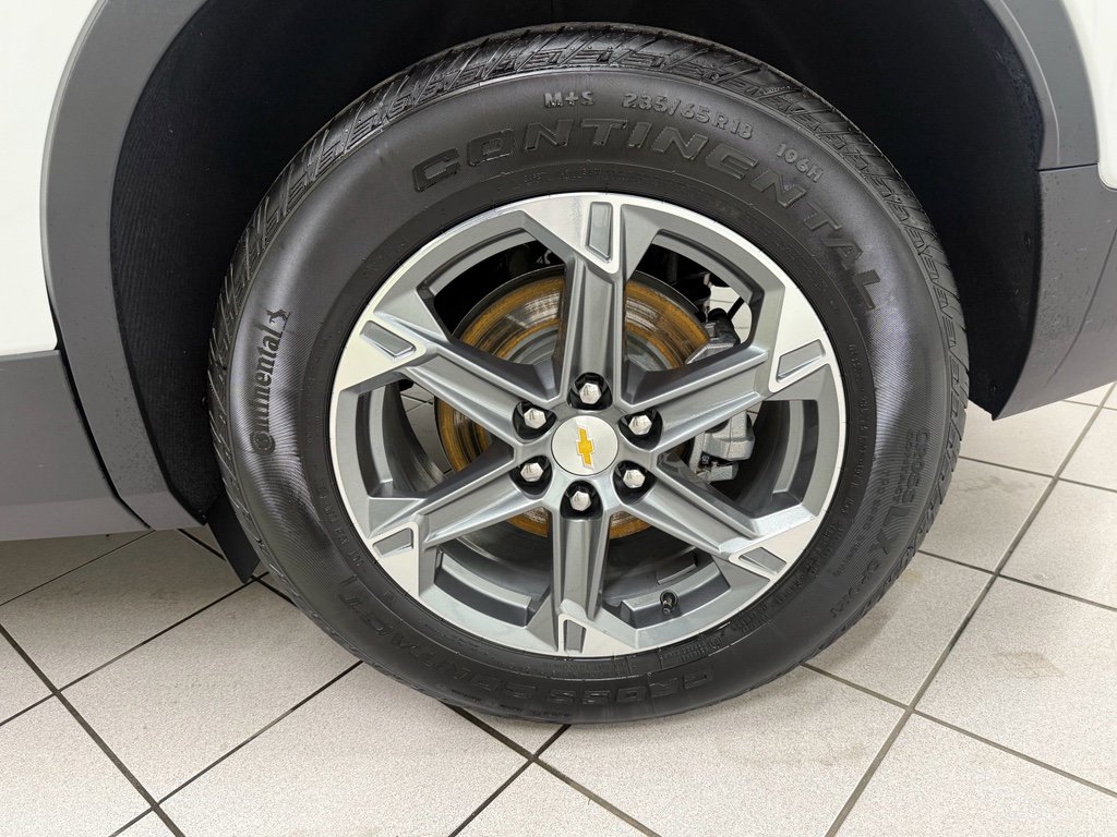 Certified 2024 Chevrolet Blazer LT w/ Convenience Package image 12