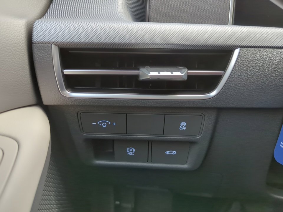 New 2026 Hyundai Sonata SEL FWD image 28