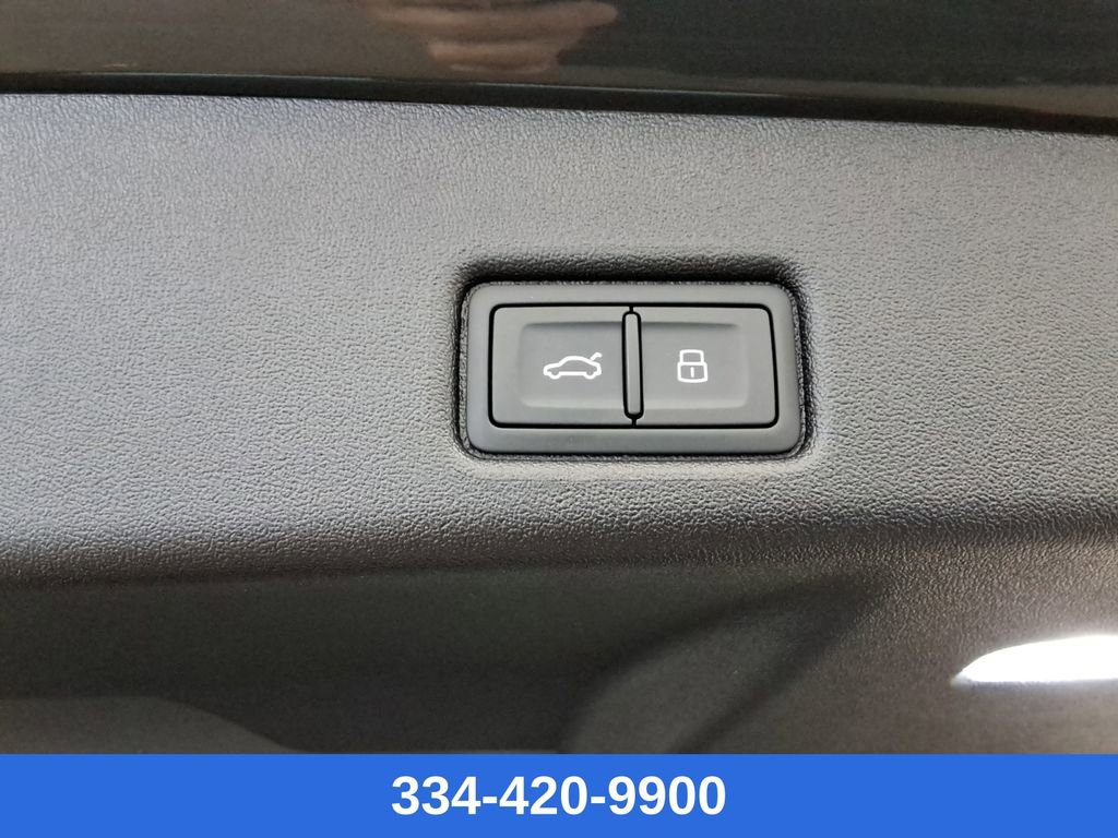 New 2025 Audi Q5 Premium Plus image 21