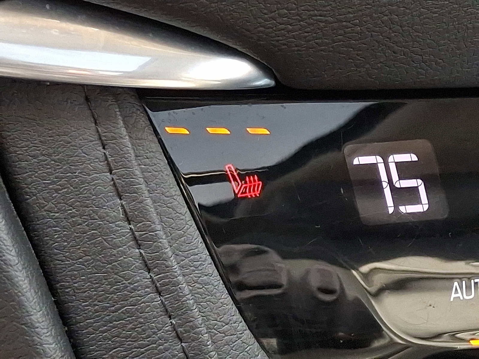 Used 2017 Cadillac XT5 Luxury w/ Driver Awareness Package image 25