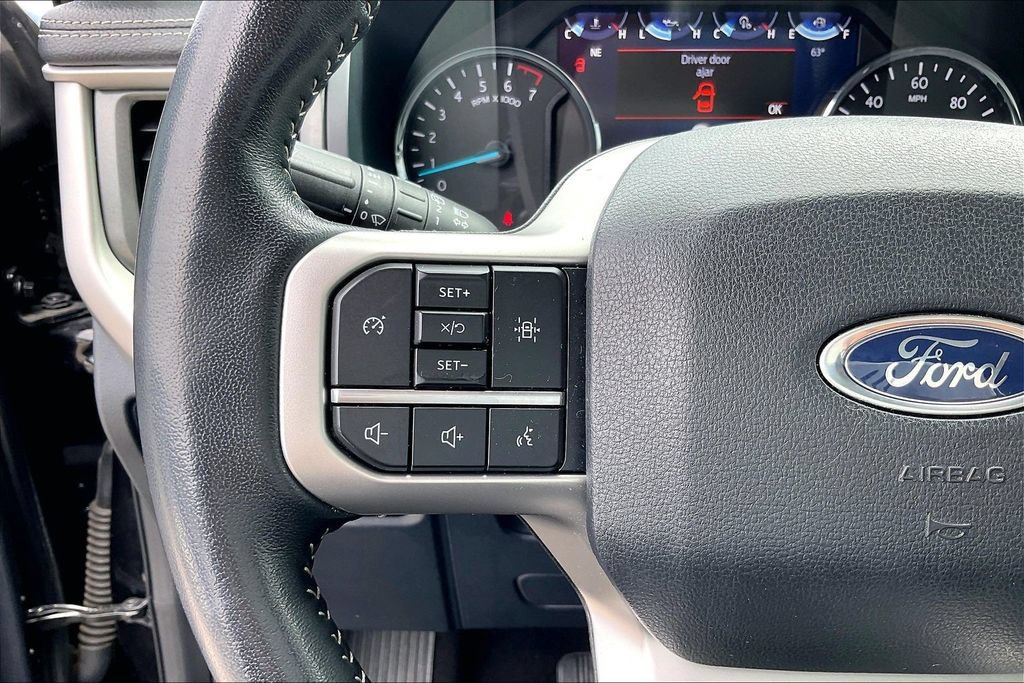 Used 2024 Ford Expedition XLT RWD image 24