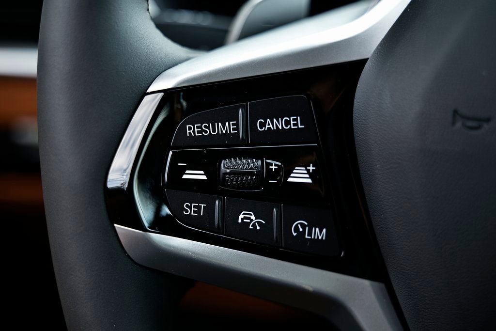 New 2026 BMW 330i Sedan w/ Premium Package image 33