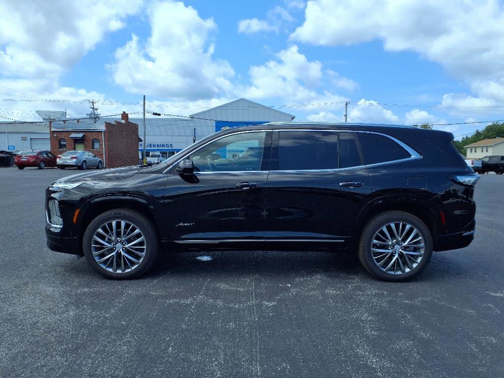 Used 2025 Buick Enclave Avenir w/ Super Cruise Package image 2