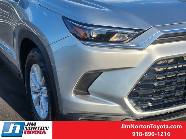Used 2026 Toyota Grand Highlander FWD image 9