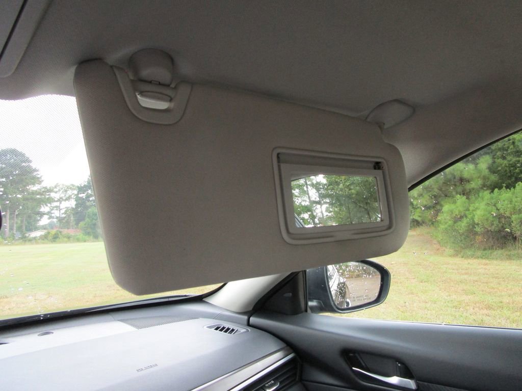 Used 2024 Nissan Altima 2.5 SV image 35