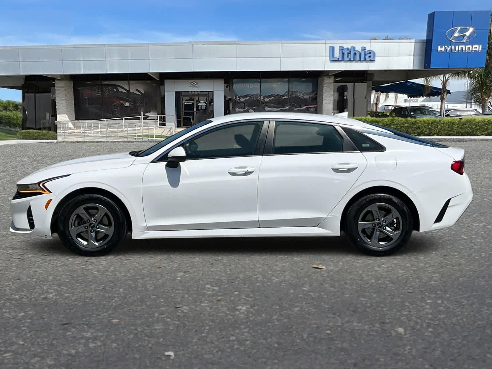 Used 2022 Kia K5 LXS FWD image 6