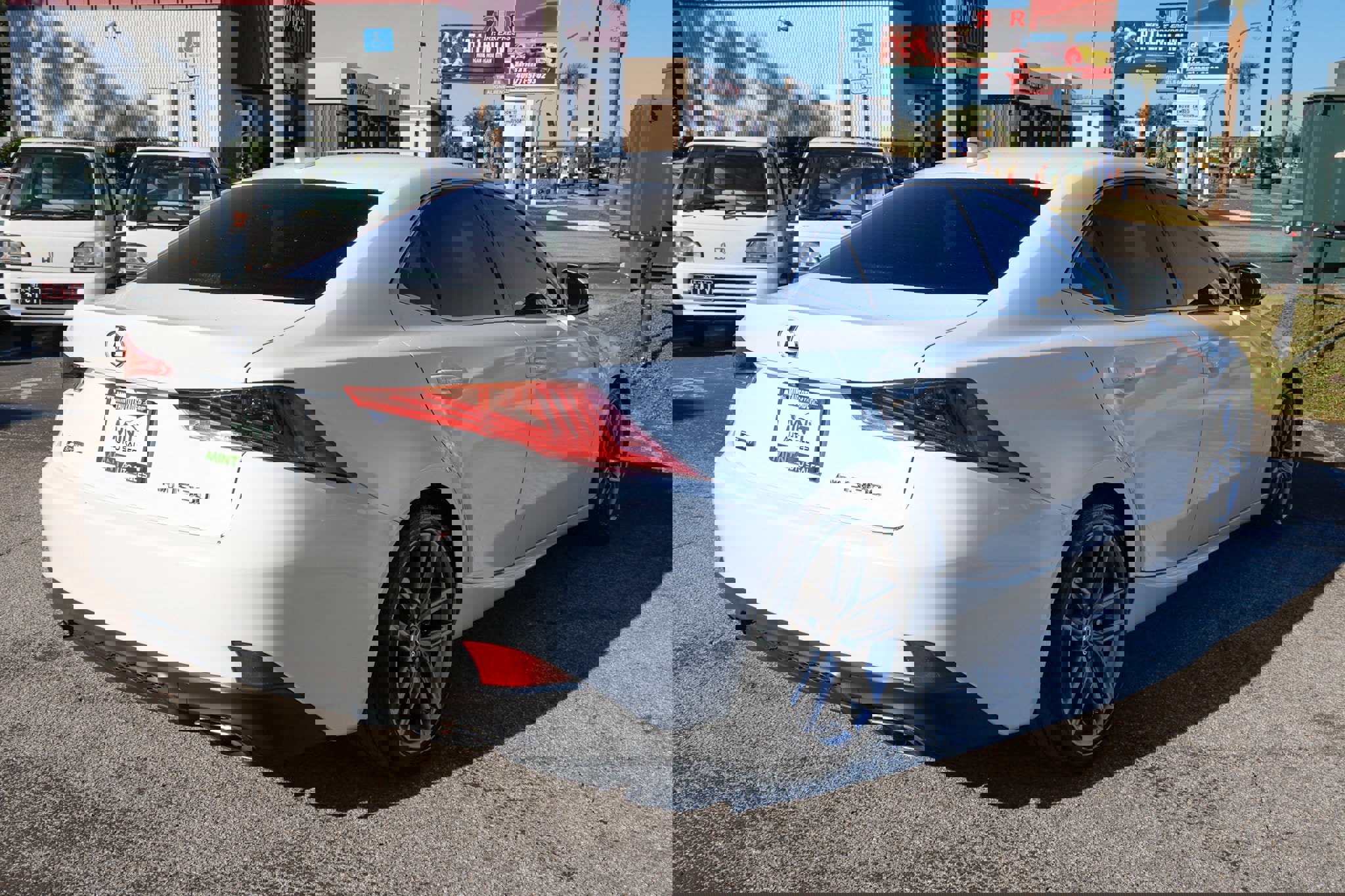 Used 2019 Lexus IS 300 AWD image 16