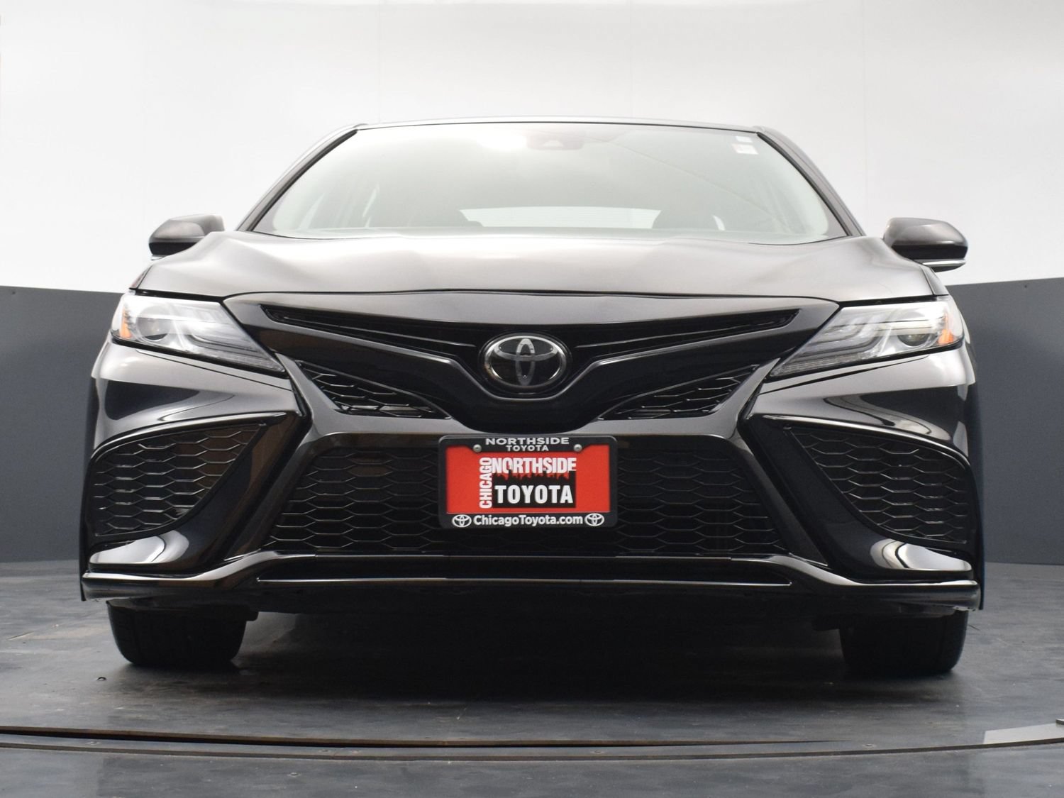 Used 2024 Toyota Camry XSE FWD image 32