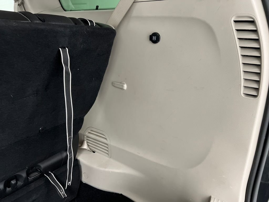 Used 2024 Chrysler Pacifica Limited image 45