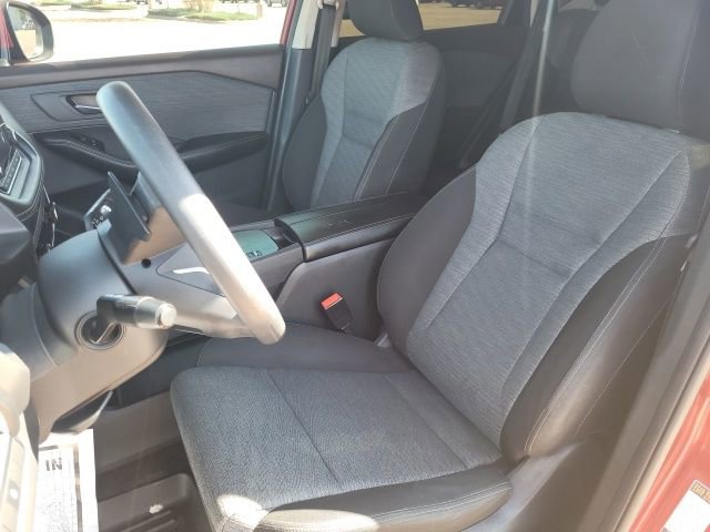 Certified 2023 Nissan Rogue SV FWD image 21