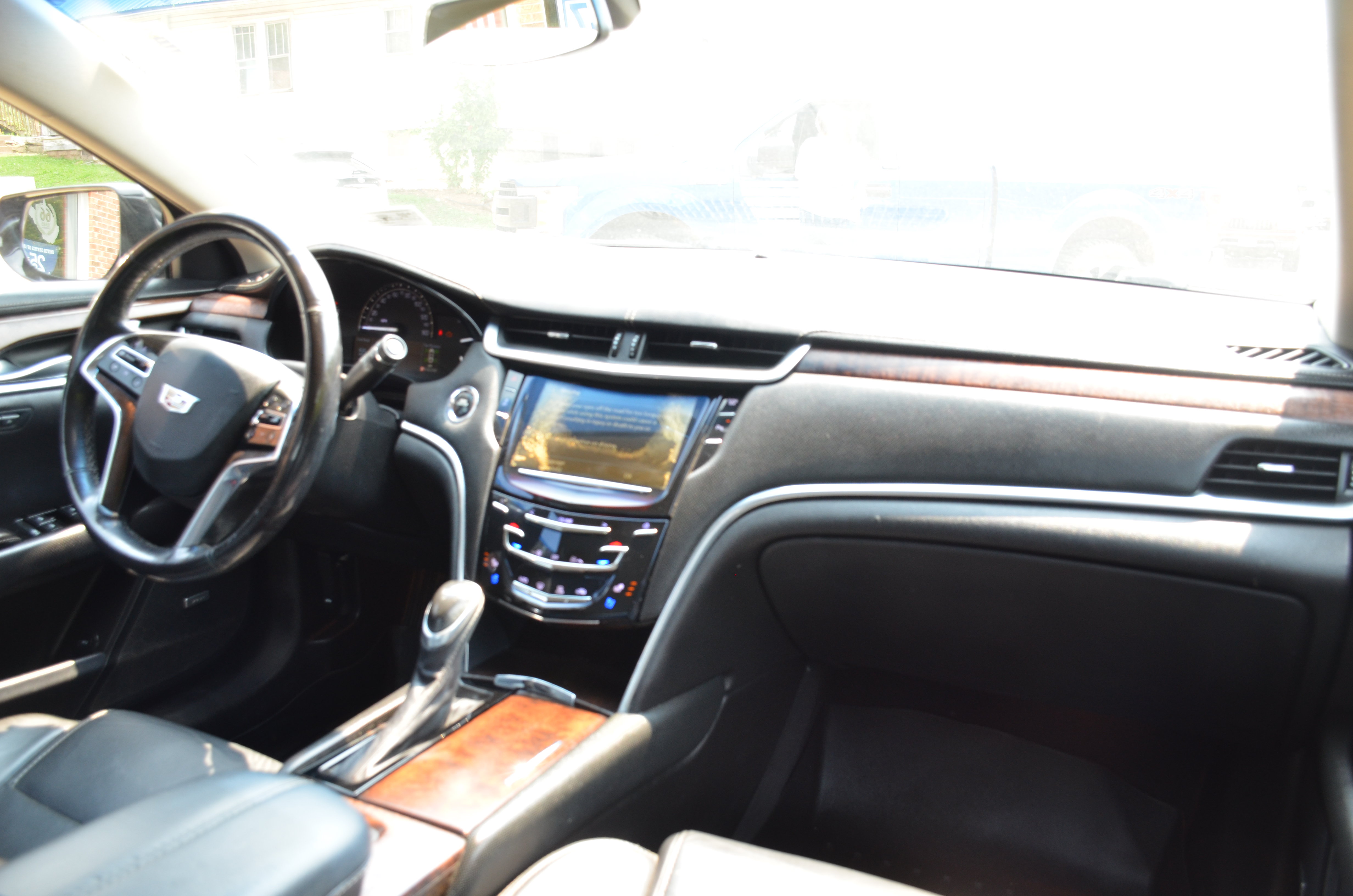 Used 2018 Cadillac XTS Luxury AWD/4WD image 29