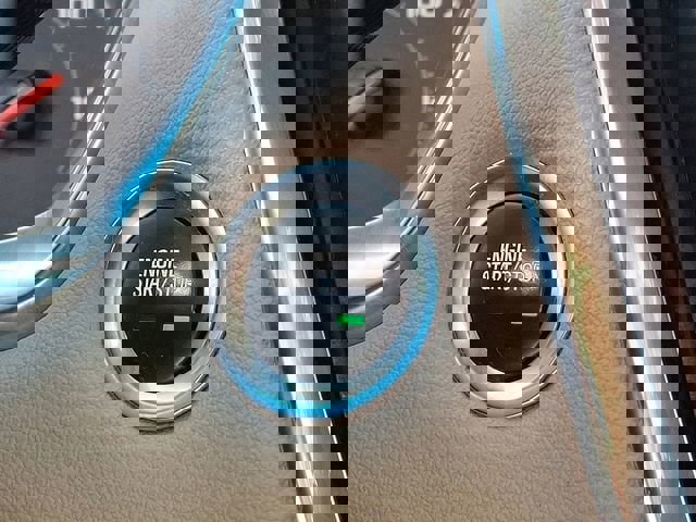 Used 2022 Chevrolet Traverse LS image 34