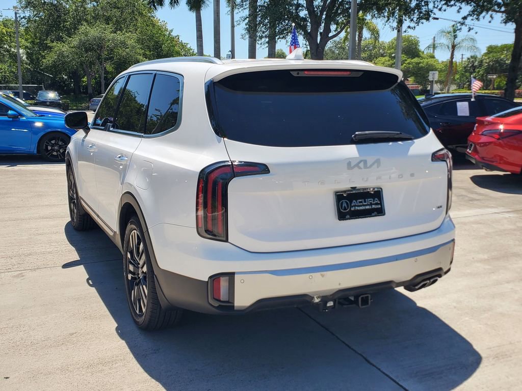 Used 2024 Kia Telluride SX Prestige w/ Towing Package AWD/4WD image 5