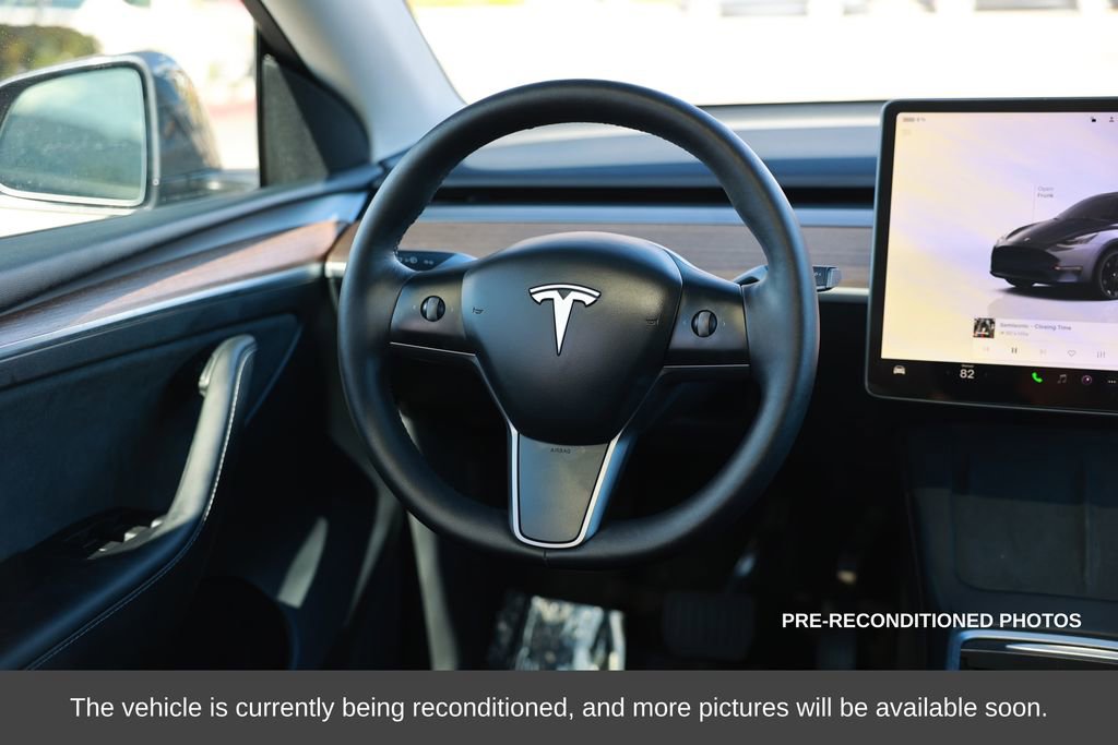 Used 2023 Tesla Model Y Long Range image 24