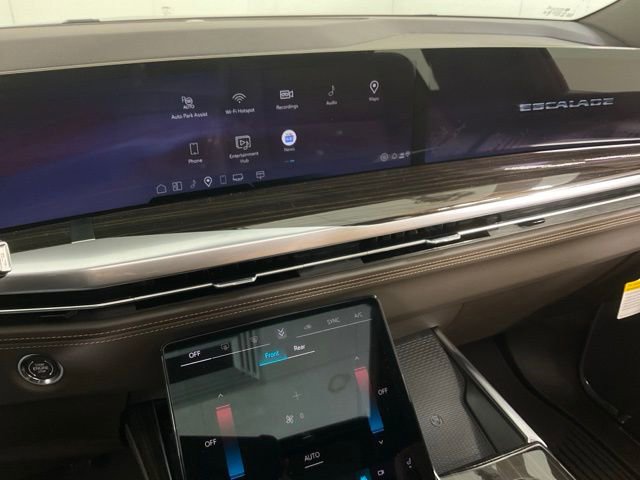 New 2026 Cadillac Escalade Luxury w/ Touring Package image 18