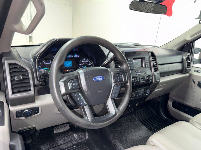 Used 2020 Ford F550 2WD Regular Cab Super Duty image 13