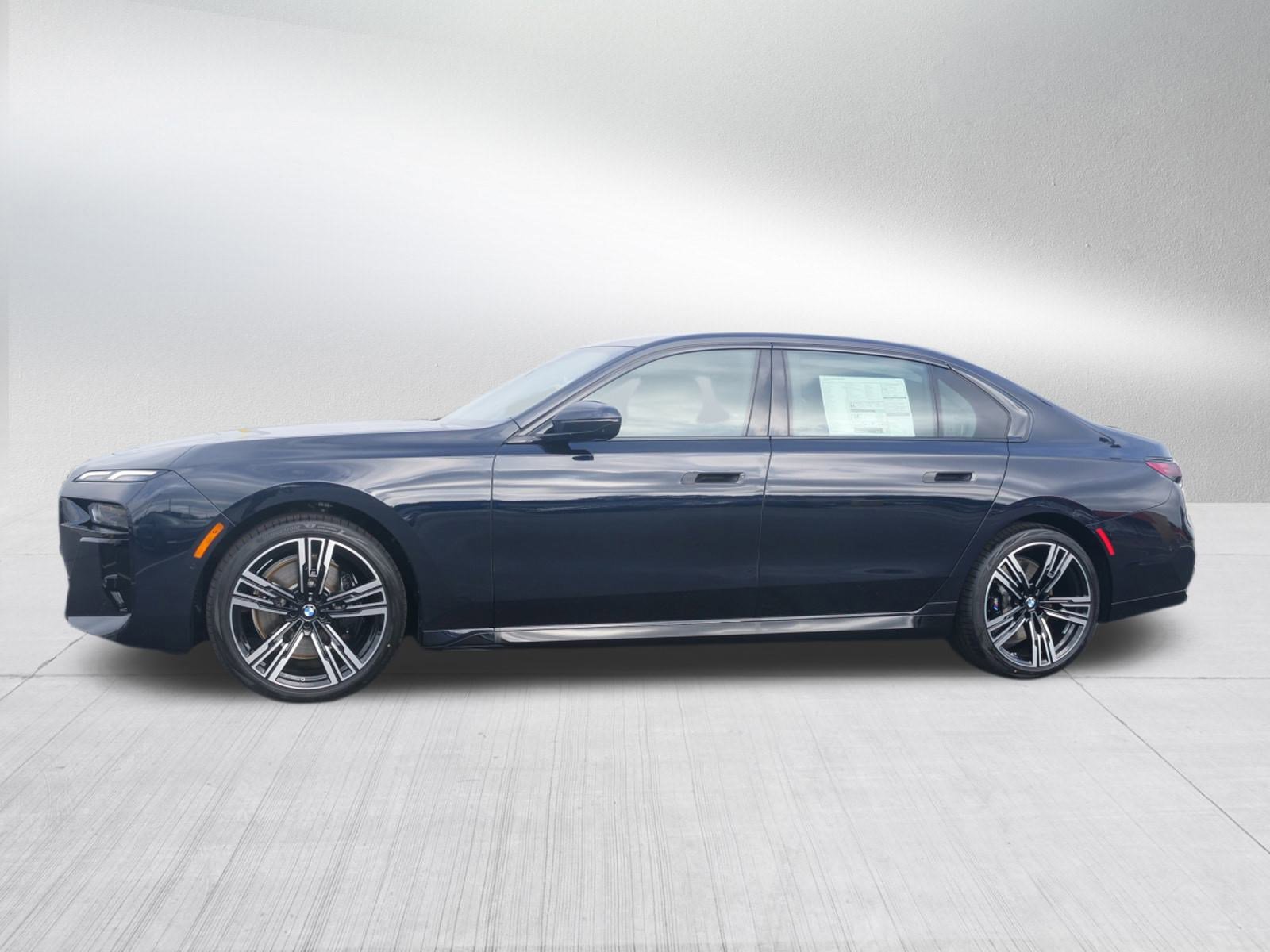 New 2025 BMW 740i w/ Premium Package image 6