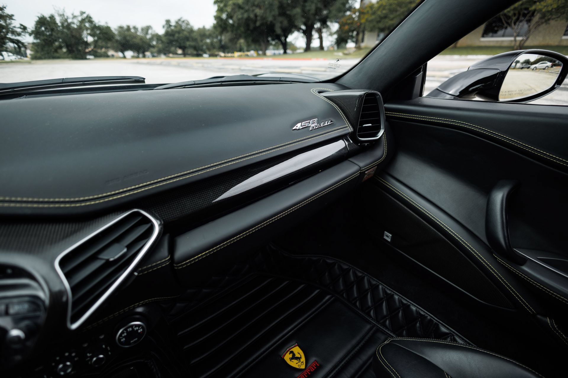 Used 2012 Ferrari 458 Italia Coupe RWD image 52