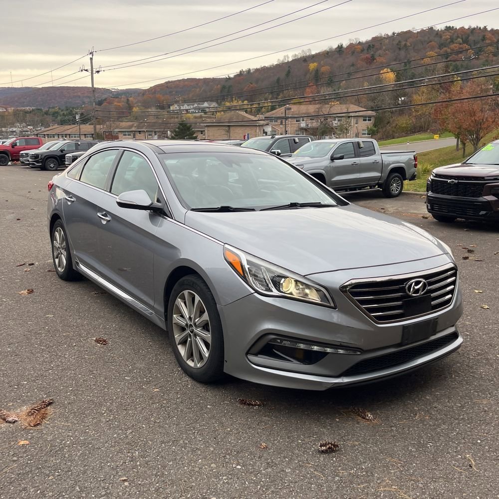 Used 2016 Hyundai Sonata Limited w/ Option Group 05