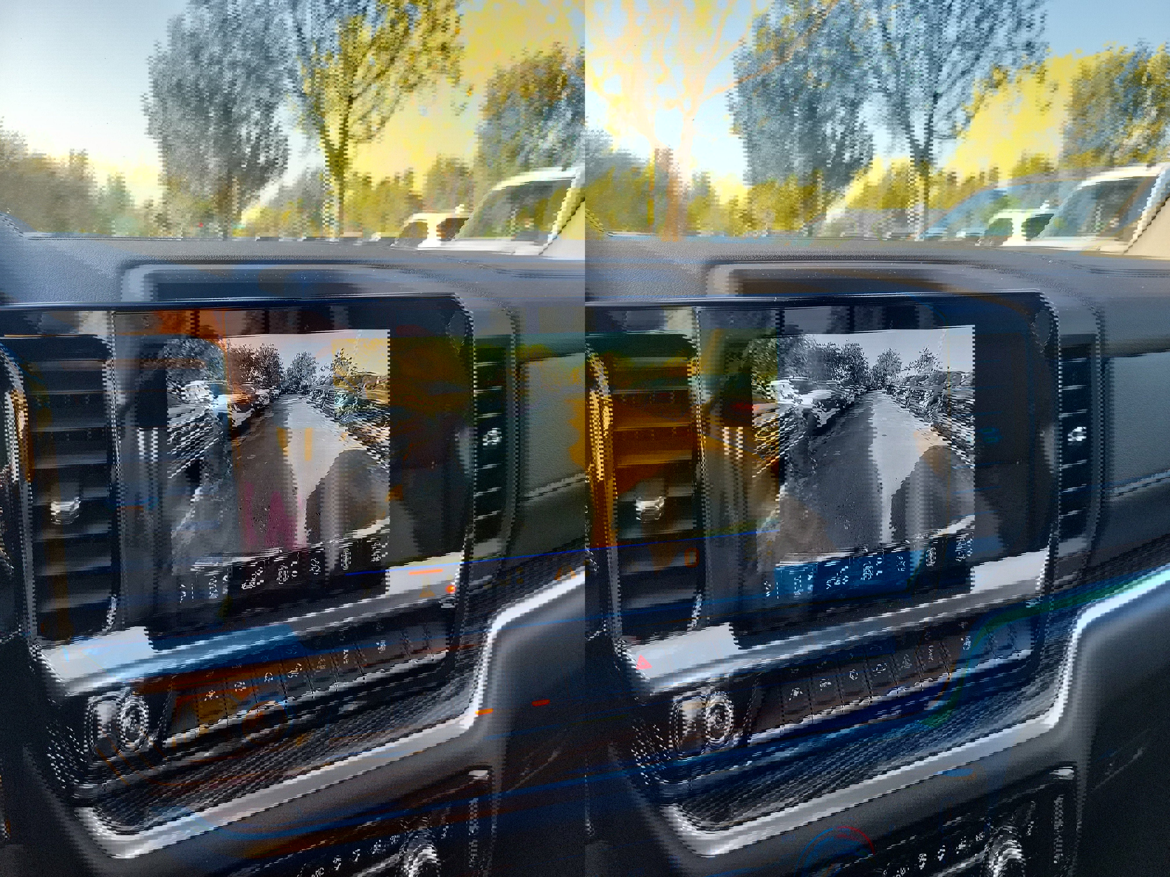 New 2026 GMC Sierra 1500 Elevation image 12