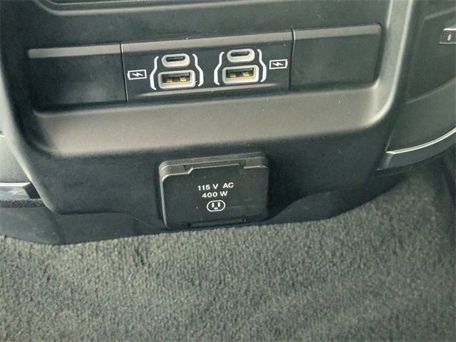 Used 2024 RAM 1500 Laramie image 28