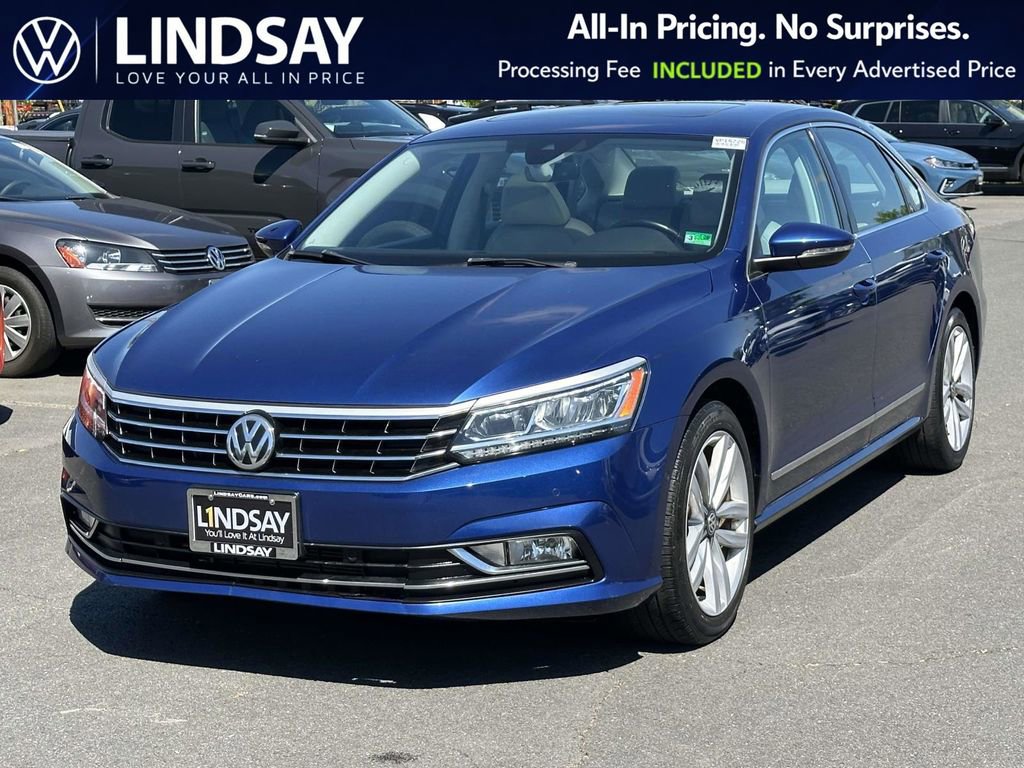 Used 2017 Volkswagen Passat 1.8T SEL Premium FWD image 4