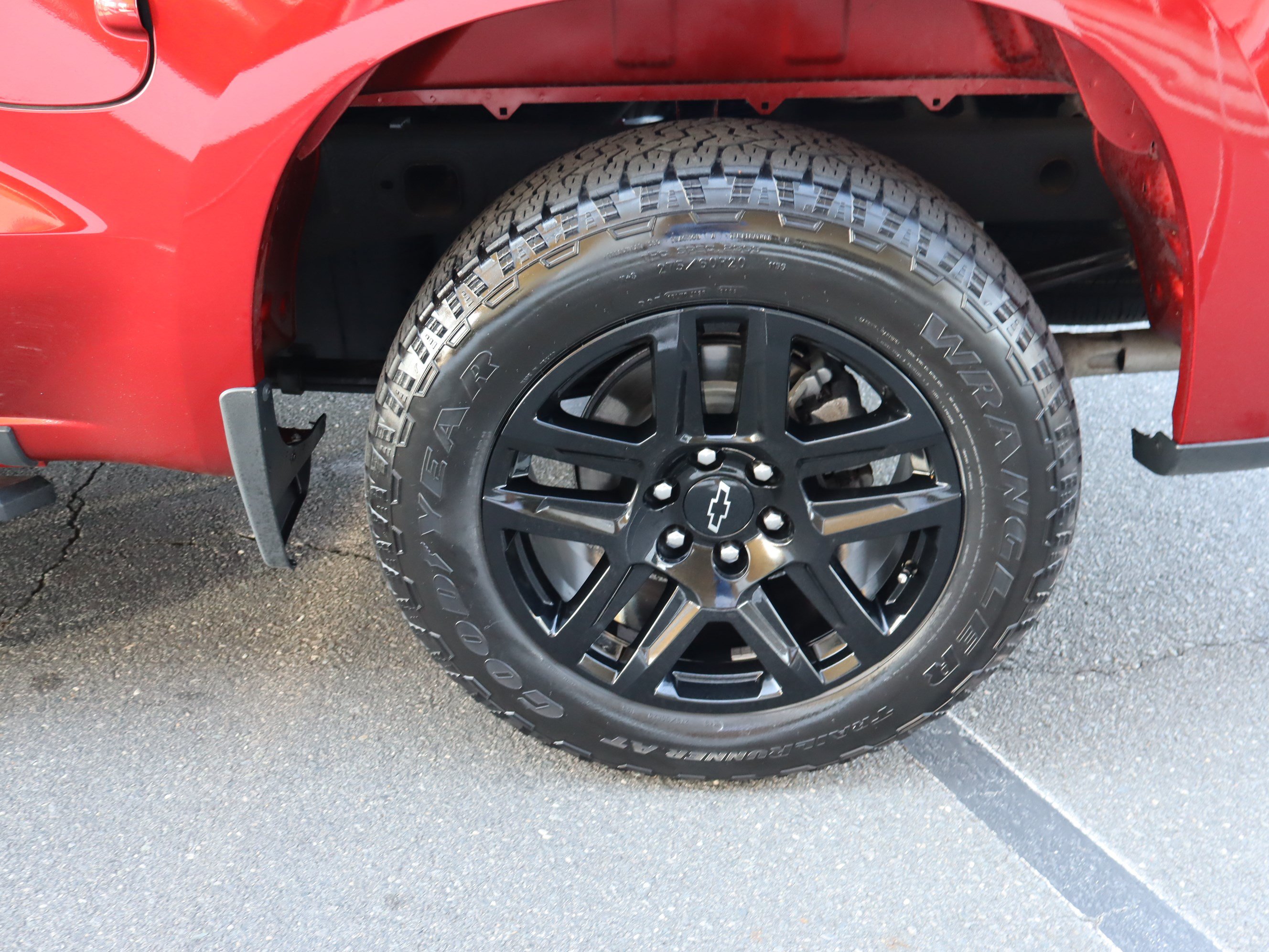 Used 2023 Chevrolet Silverado 1500 RST w/ Z71 Off-Road Package AWD/4WD image 38
