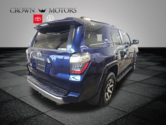 Used 2020 Toyota 4Runner TRD Off-Road Premium w/ Moonroof Package AWD/4WD image 6