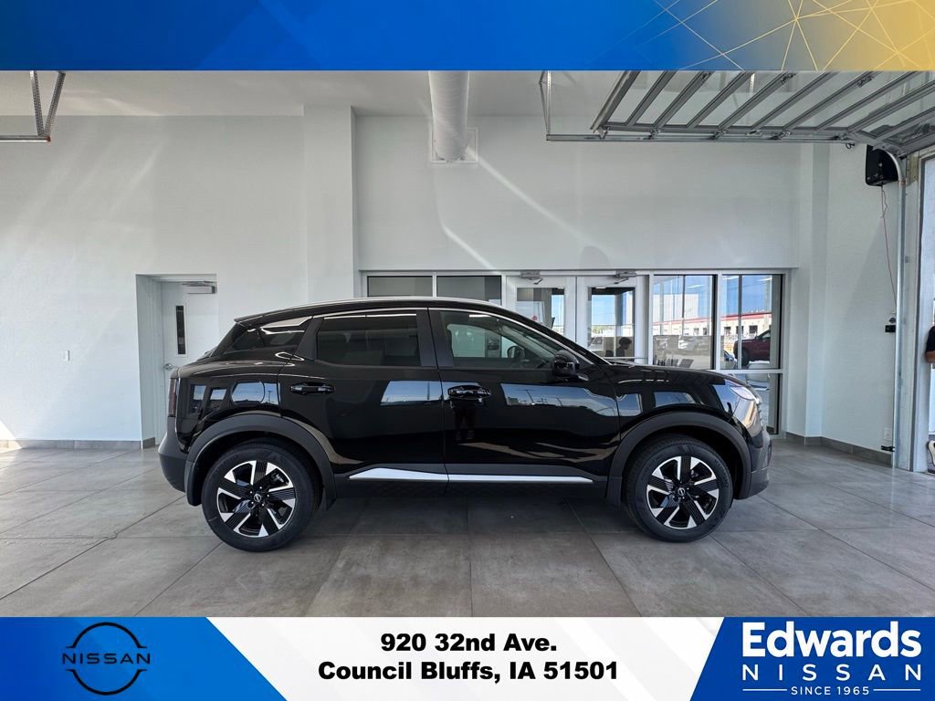 New 2025 Nissan Kicks SV w/ SV Premium Package AWD/4WD image 2