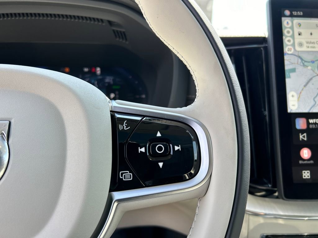 New 2026 Volvo XC60 T8 Ultra w/ Protection Package Premier image 14