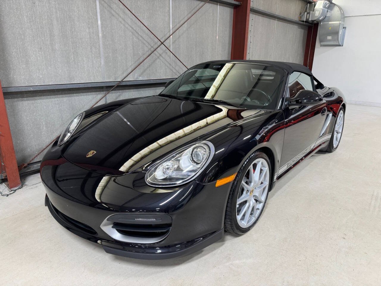 Used 2011 Porsche Boxster Spyder RWD image 2