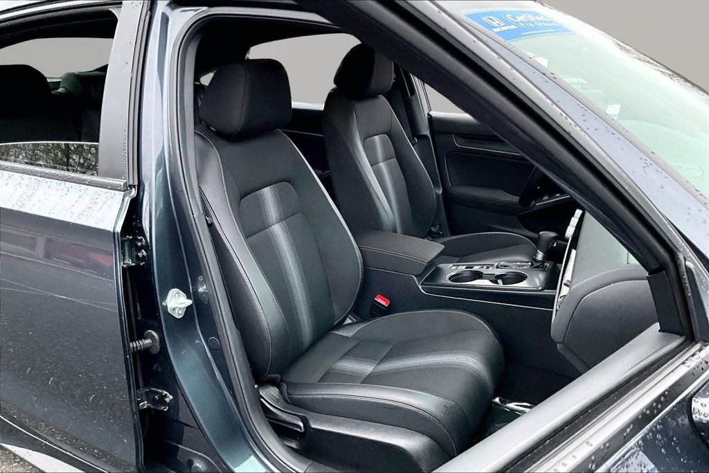 Certified 2025 Honda Civic Sport image 19