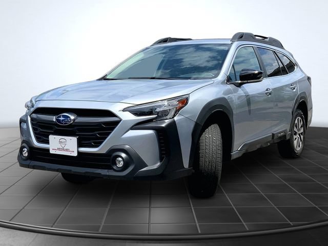Used 2025 Subaru Outback Premium AWD/4WD image 4
