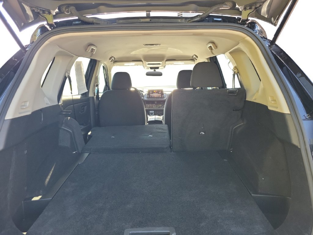 Used 2024 Nissan Rogue S AWD/4WD image 26